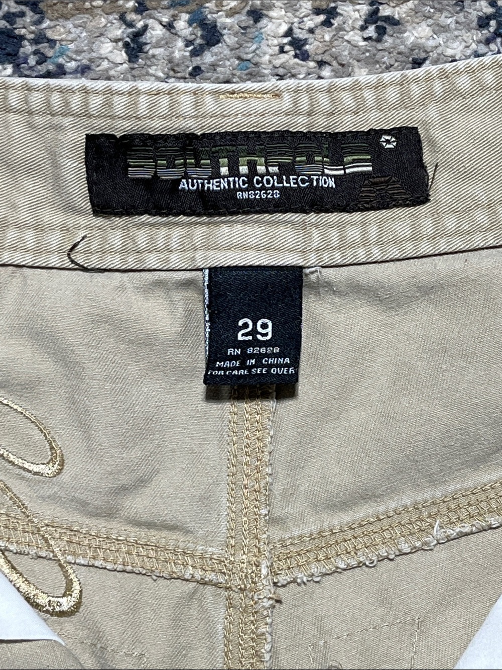 Y2K South Pole Baggy Tan Cargo Shorts with Embroidered Back Logo Size 29 - Picture 2 of 16